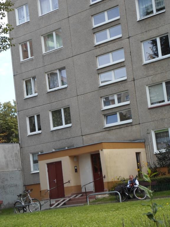 Samodzielny Apartament 2Pokojowy Apartamento Kołobrzeg Exterior foto